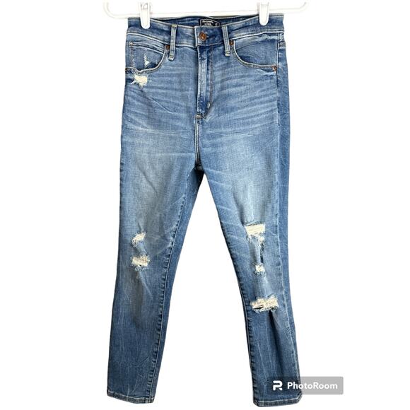 Abercrombie & Fitch Distressed 'Simone' High Rise Ankle Blue Jeans Size 27/4S - Picture 1 of 8